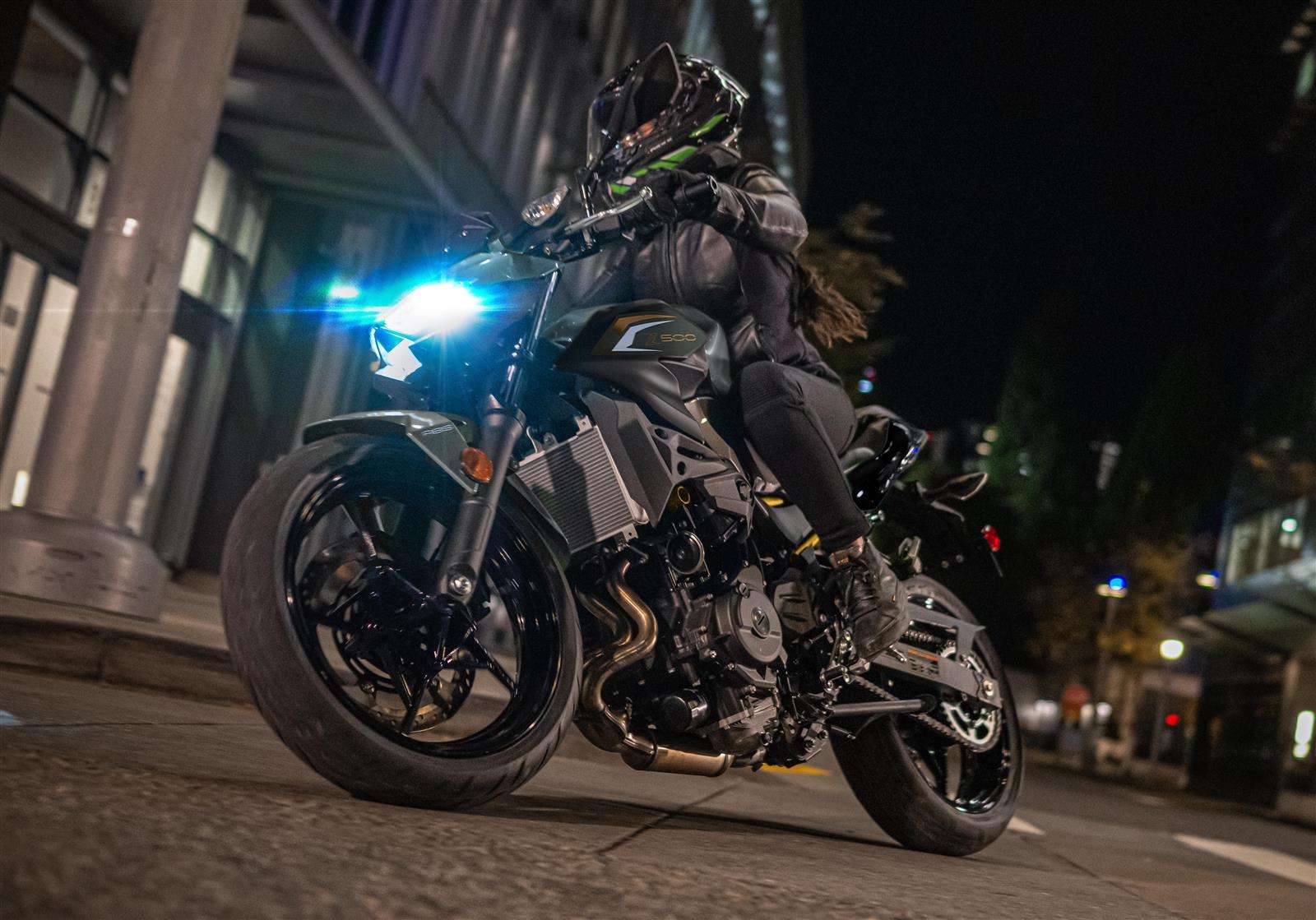 26ER500E_242GY1ALFB2CG_A