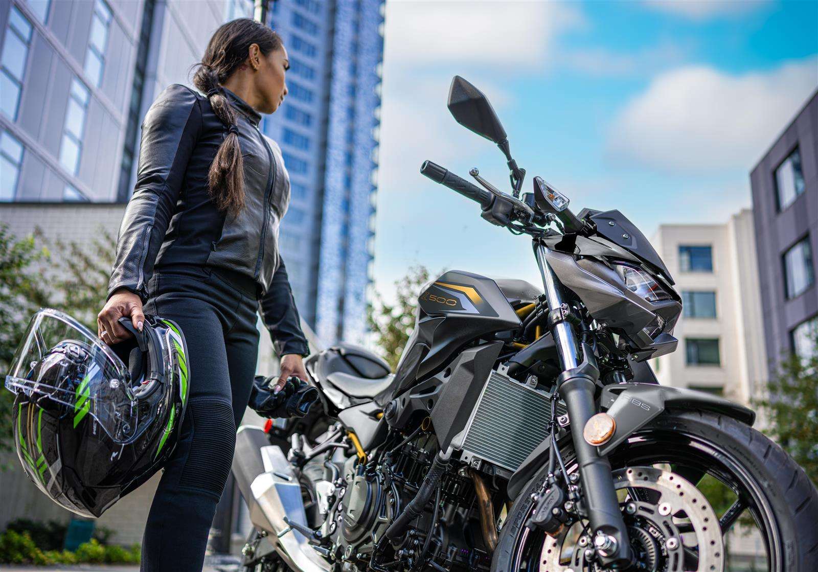 26ER500E_242GY1ARFA2CG_A