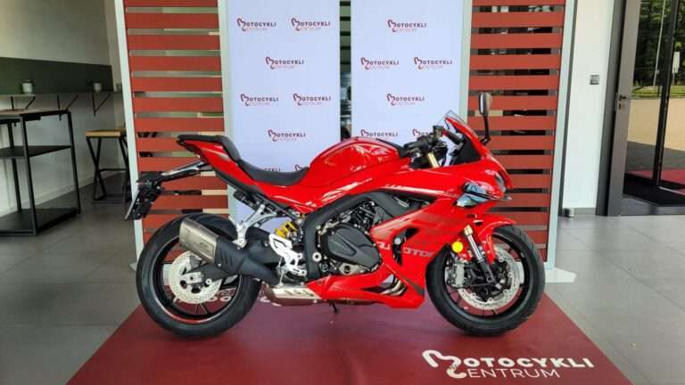 SRK 800 RR